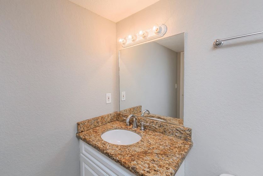 Seastone Apartments in Temple Terrace, FL ApartmentsForBulls