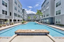 133-Halo46 - Amenities - Pool & Courtyard (16)