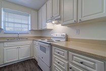 2x2 Kitchen